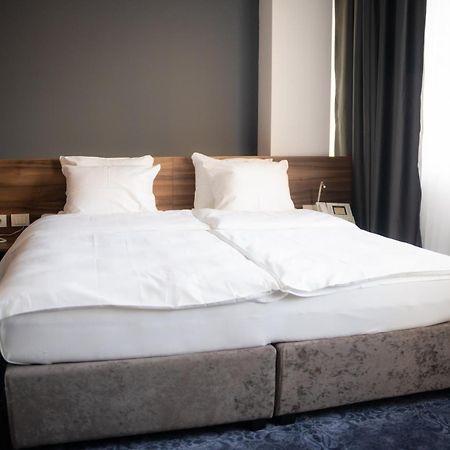 Olivia Rooms بلغراد المظهر الخارجي الصورة