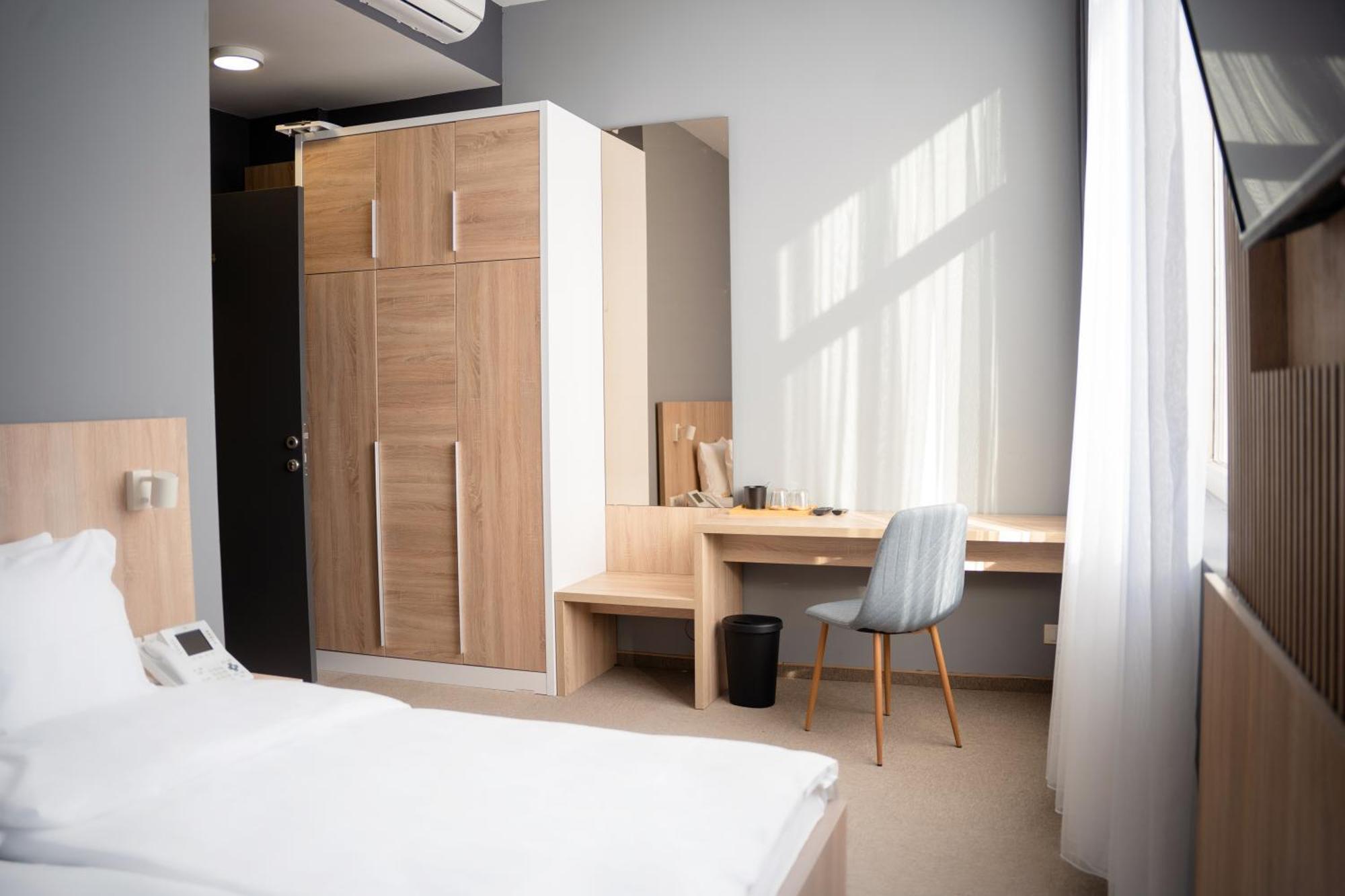 Olivia Rooms بلغراد المظهر الخارجي الصورة