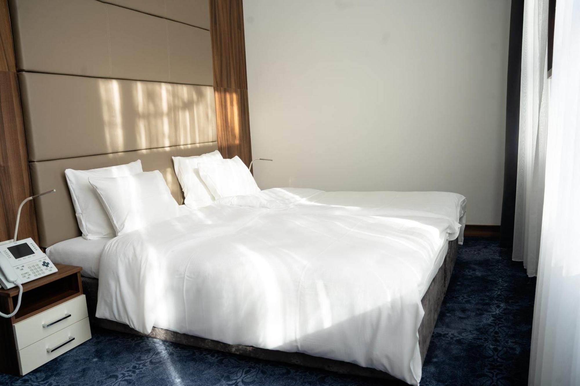 Olivia Rooms بلغراد المظهر الخارجي الصورة